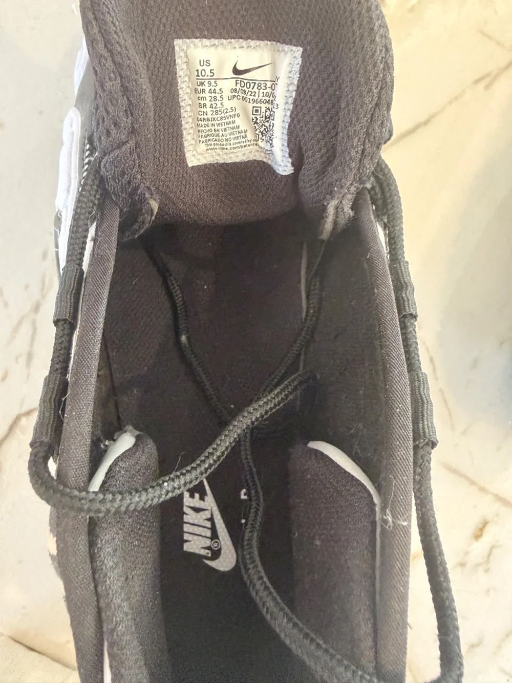 Nike lightly worn